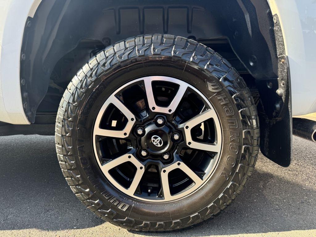 Toyota Tundra  2016