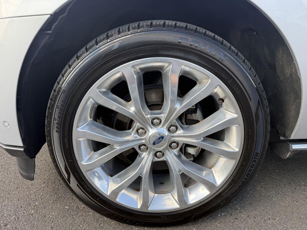 Ford Expedition  2019