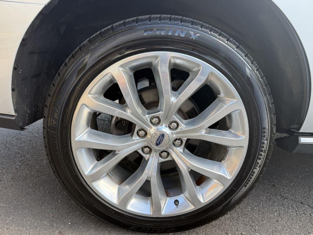Ford Expedition  2019