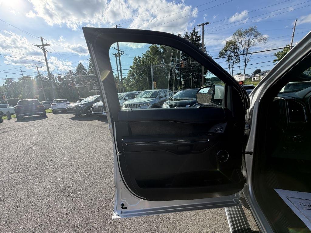 Ford Expedition  2019