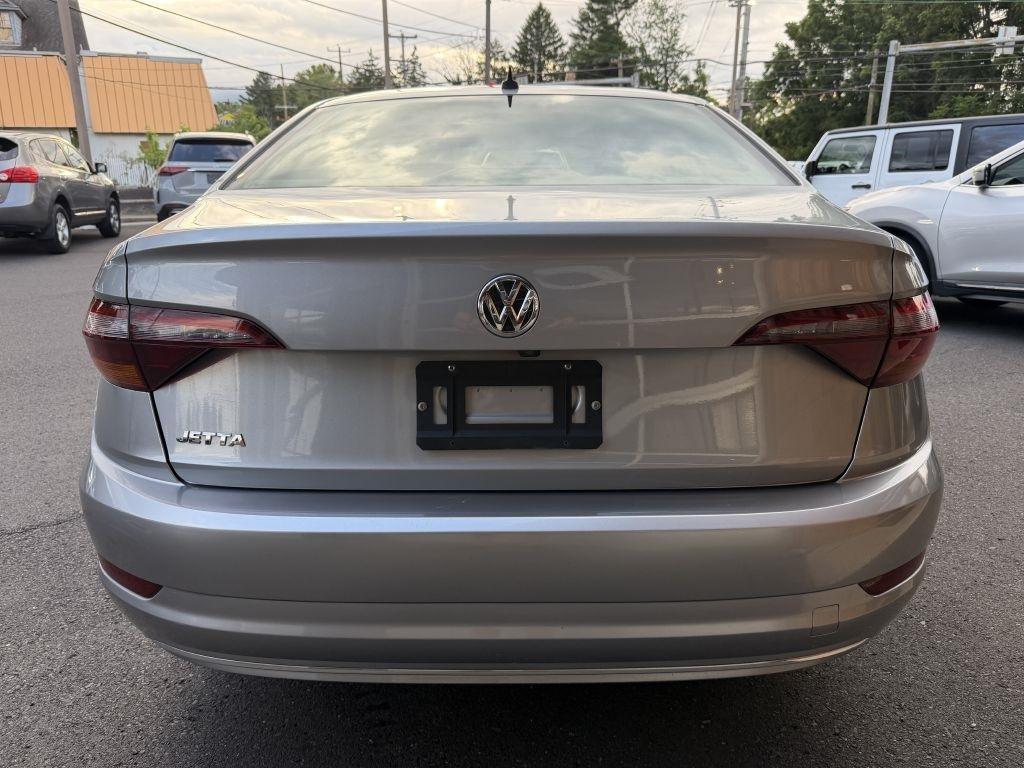 Volkswagen Jetta  2019