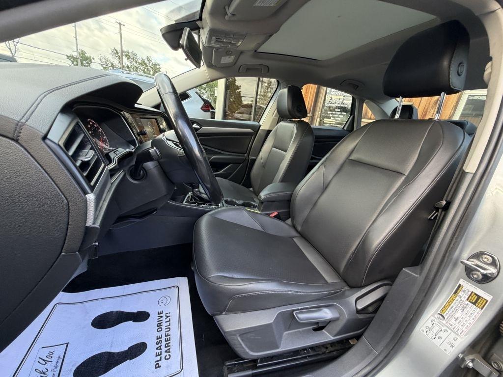 Volkswagen Jetta  2019