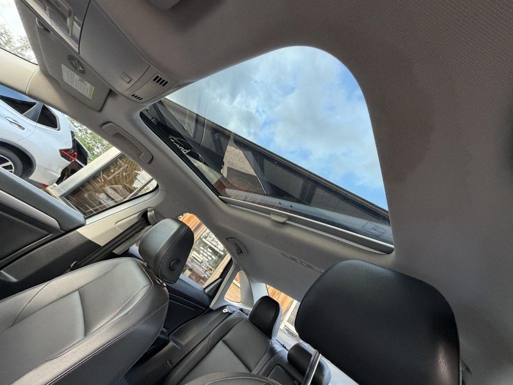 Volkswagen Jetta  2019