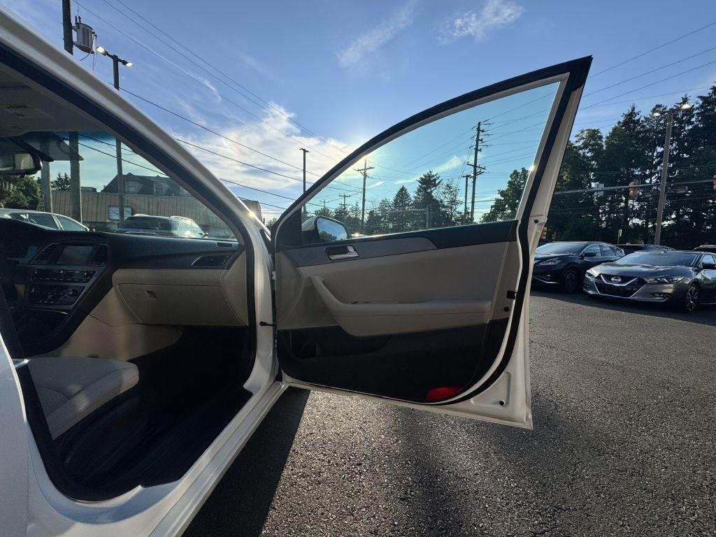Hyundai Sonata  2017