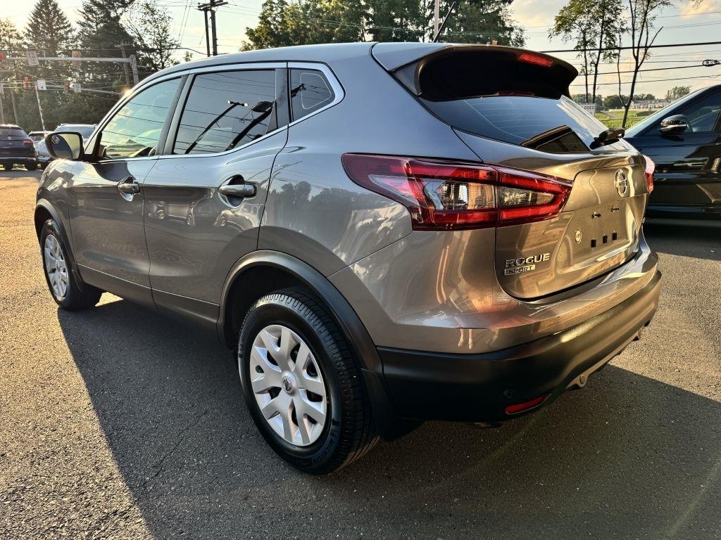 Nissan Rogue Sport  2020