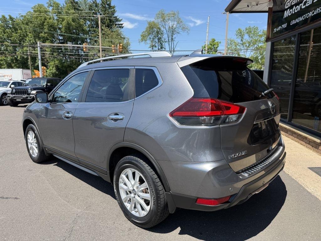 Nissan Rogue  2020