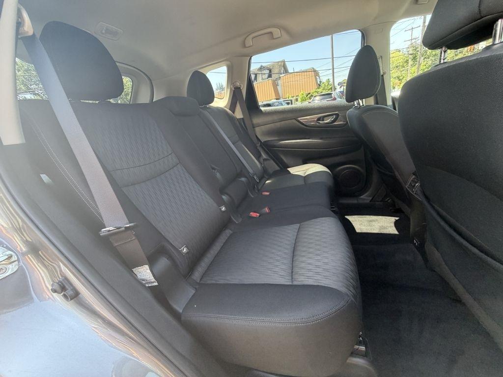 Nissan Rogue  2020