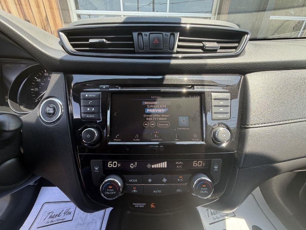 Nissan Rogue  2020