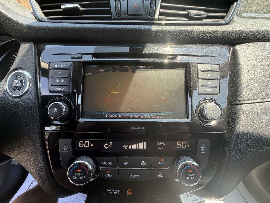 Nissan Rogue  2020