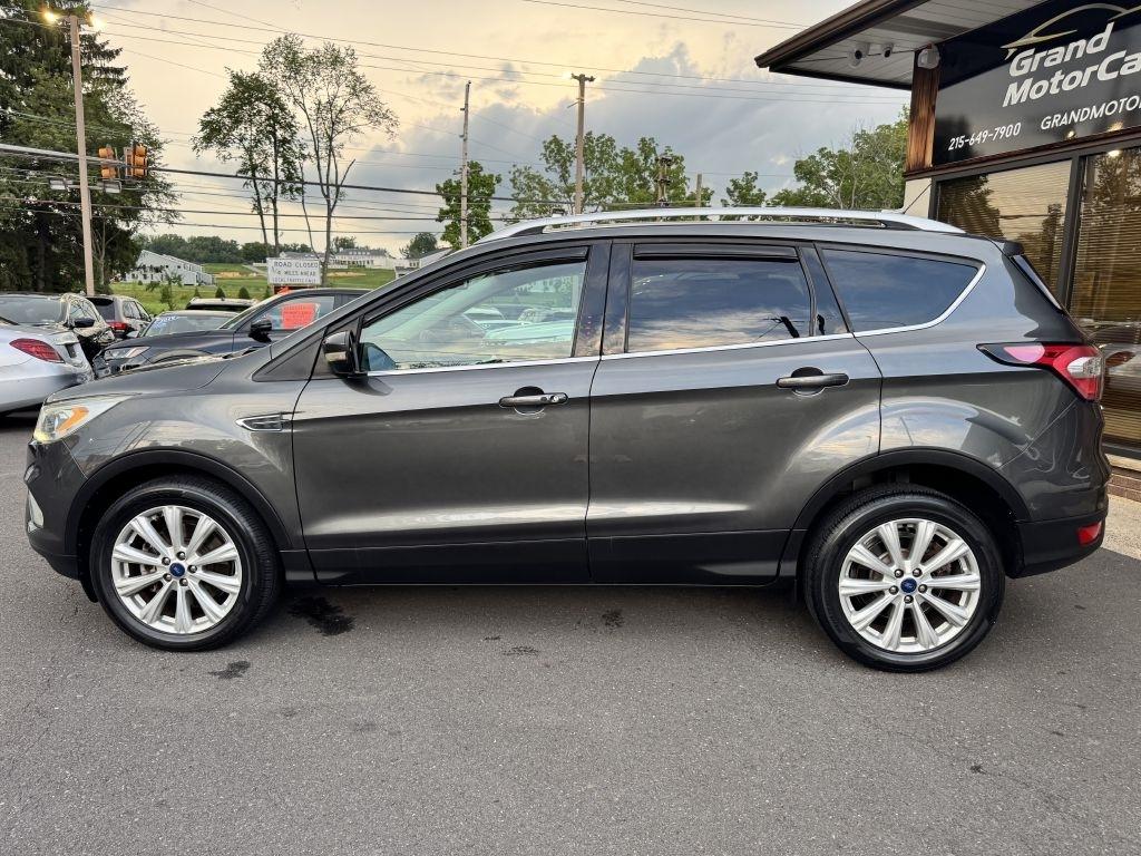 Ford Escape  2017