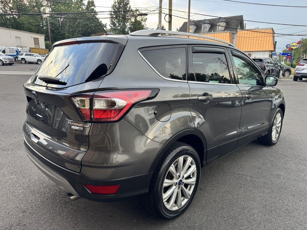 Ford Escape  2017