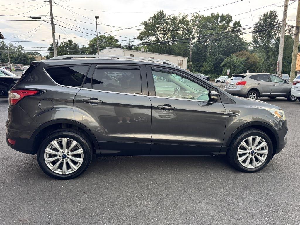 Ford Escape  2017
