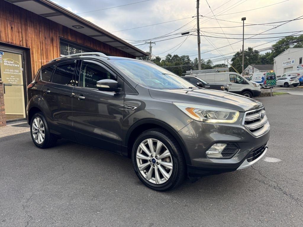Ford Escape  2017