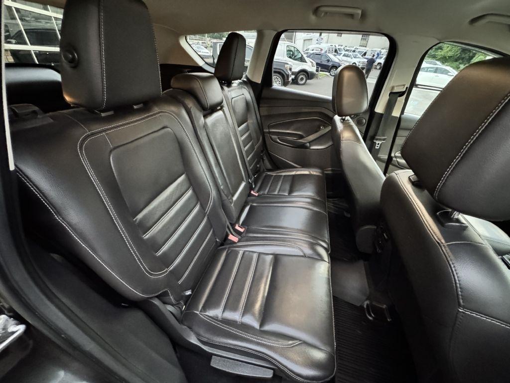 Ford Escape  2017