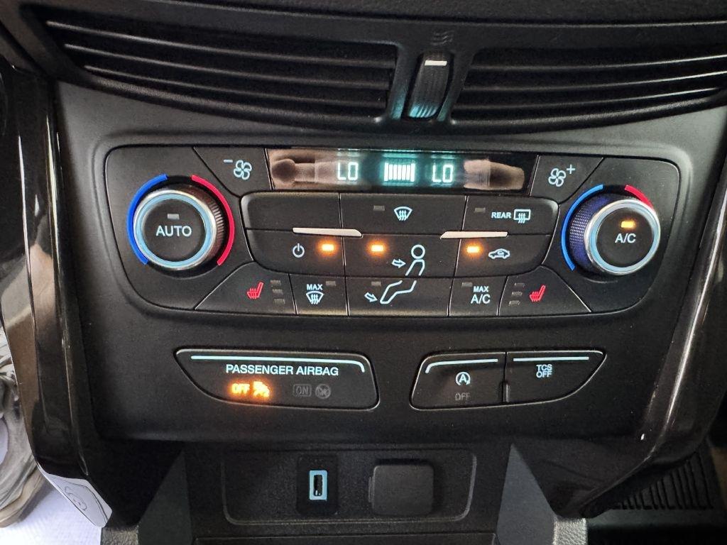 Ford Escape  2017