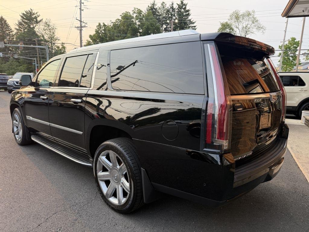 Cadillac Escalade  2017