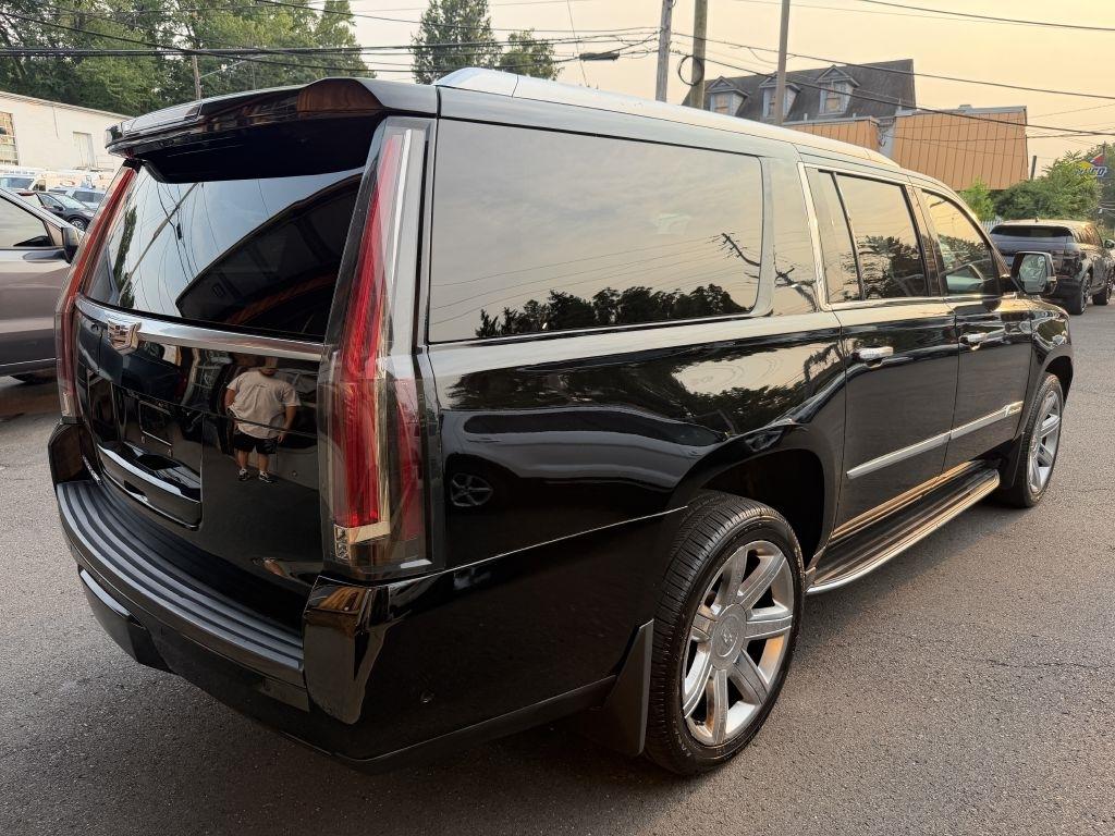 Cadillac Escalade  2017