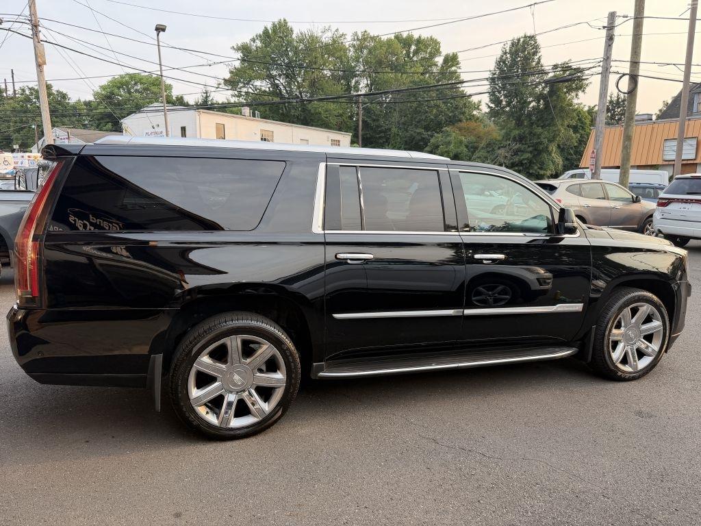 Cadillac Escalade  2017