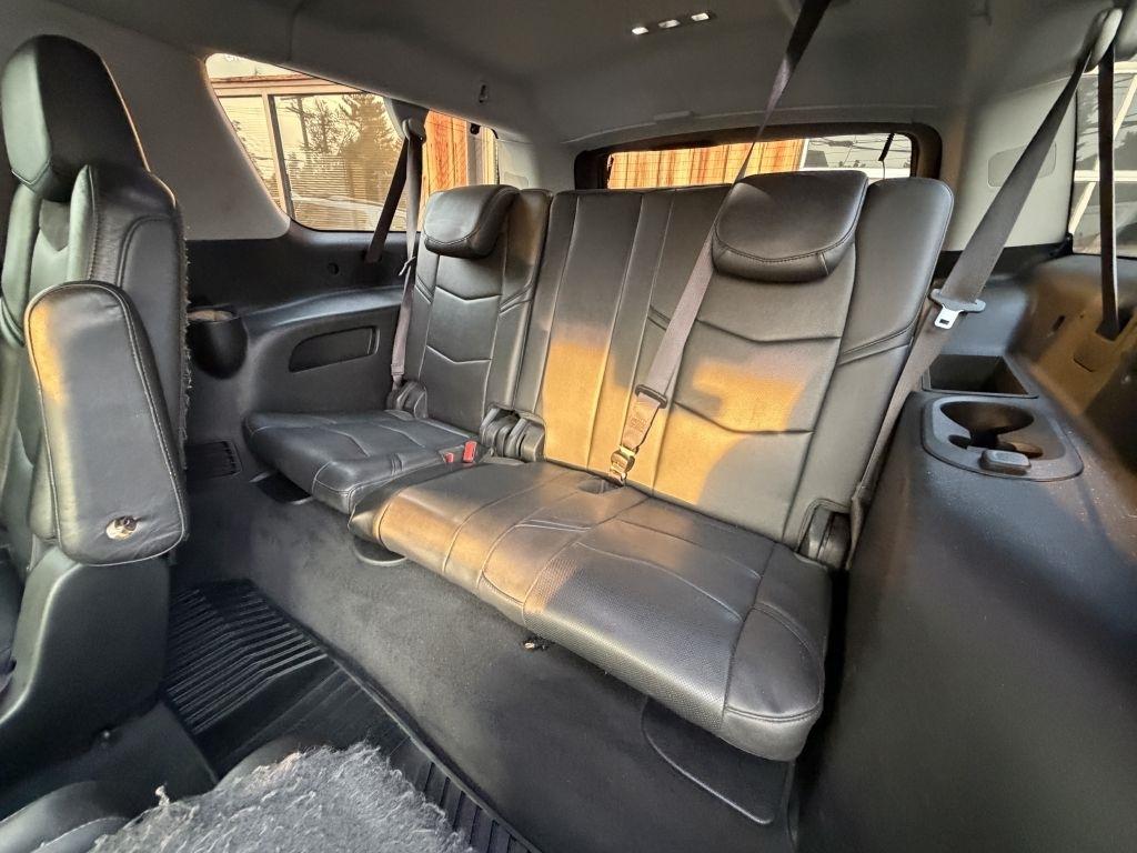 Cadillac Escalade  2017