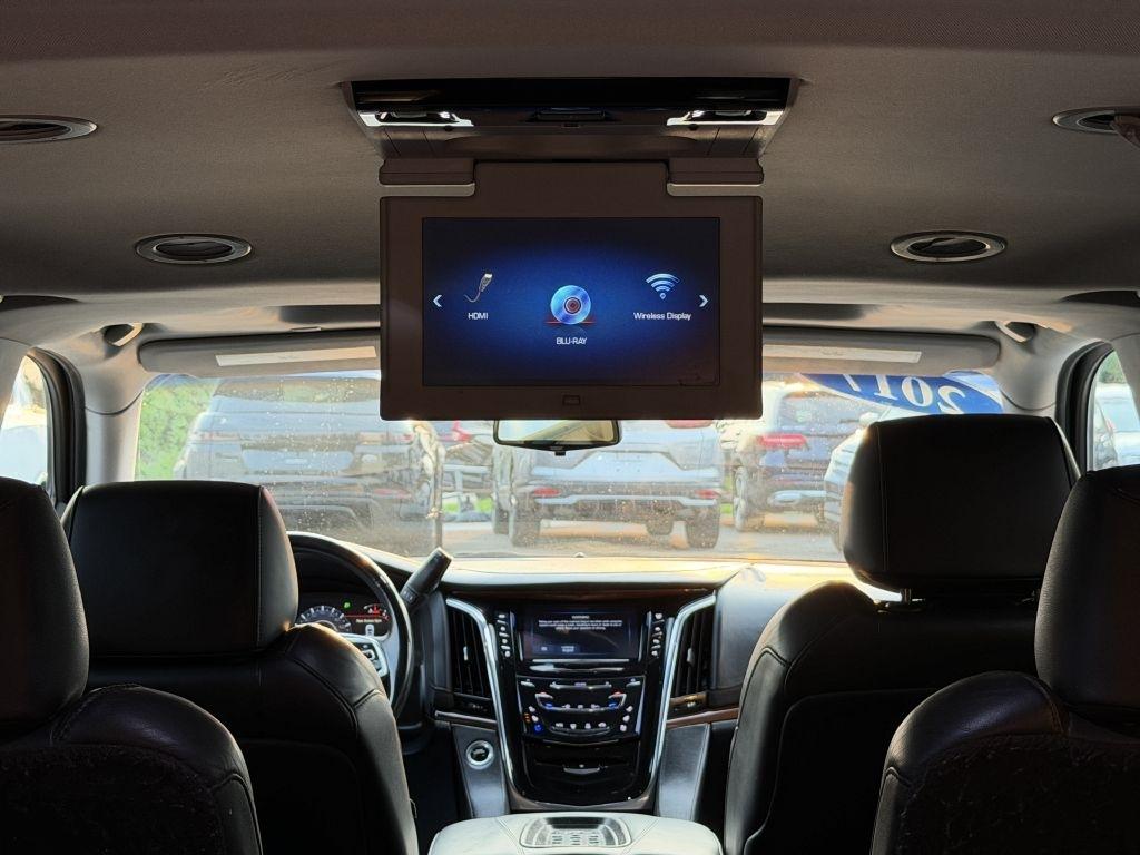 Cadillac Escalade  2017