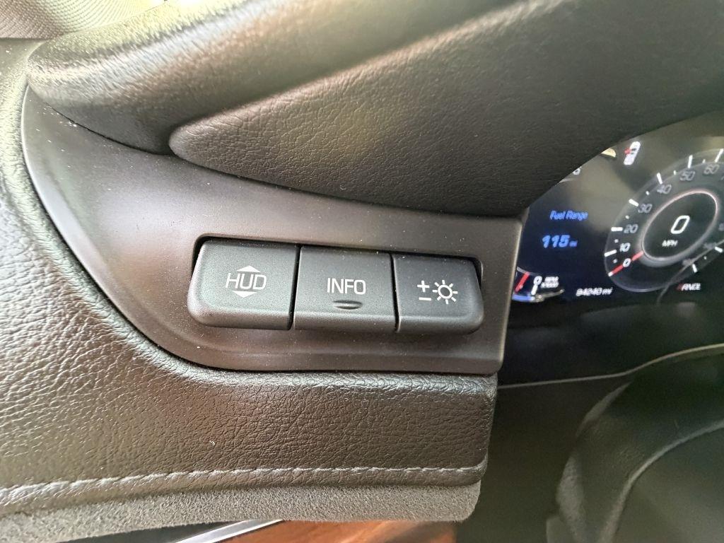Cadillac Escalade  2017
