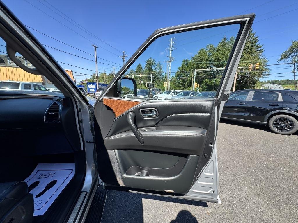 Infiniti QX80  2019