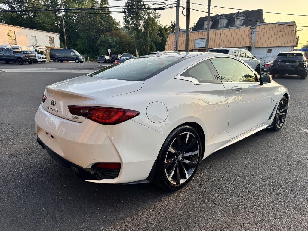Infiniti Q60  2017
