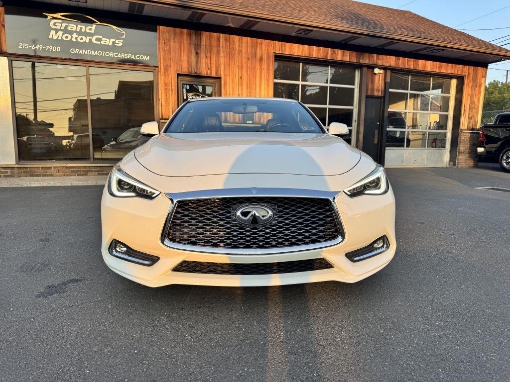 Infiniti Q60  2017