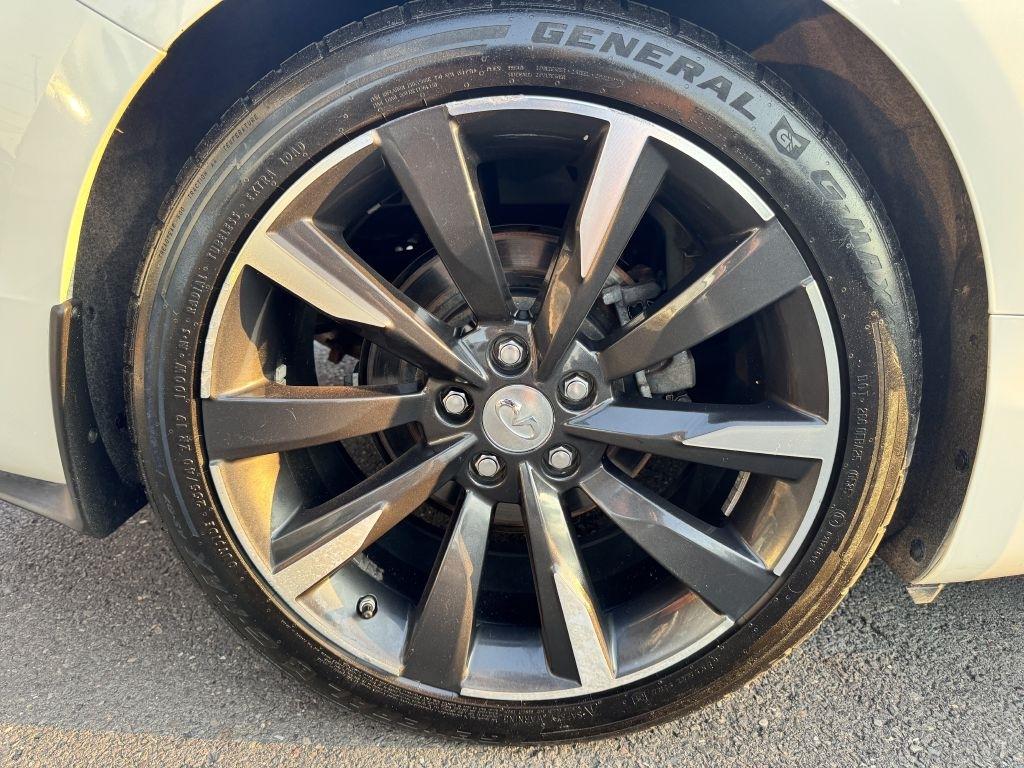 Infiniti Q60  2017