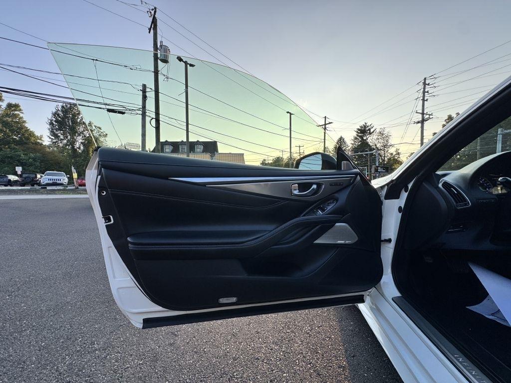 Infiniti Q60  2017