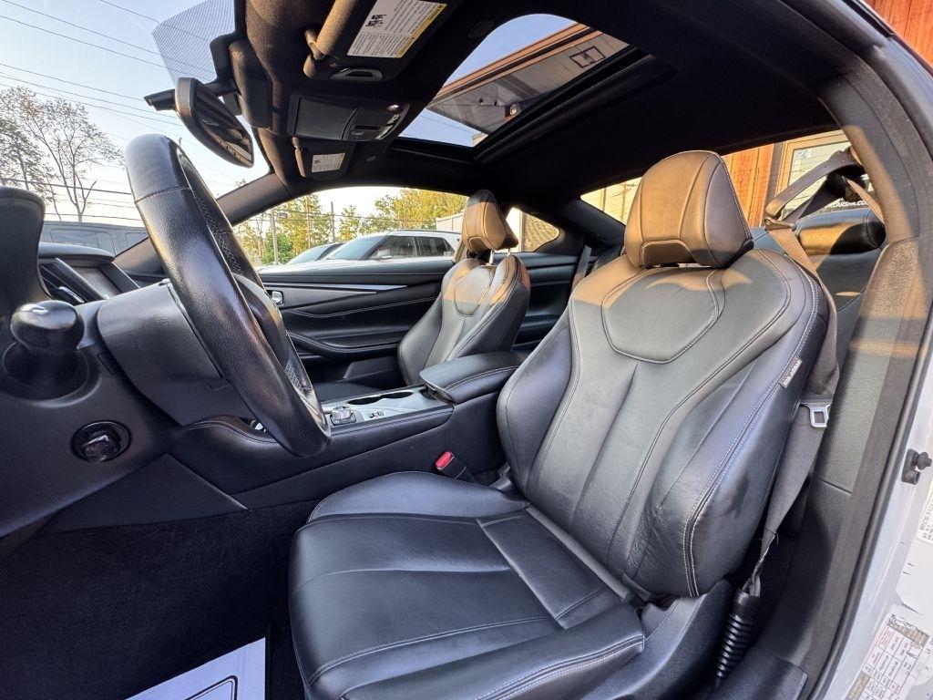 Infiniti Q60  2017