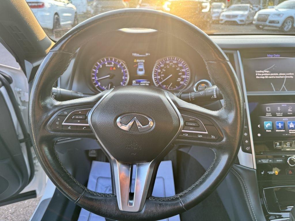 Infiniti Q60  2017