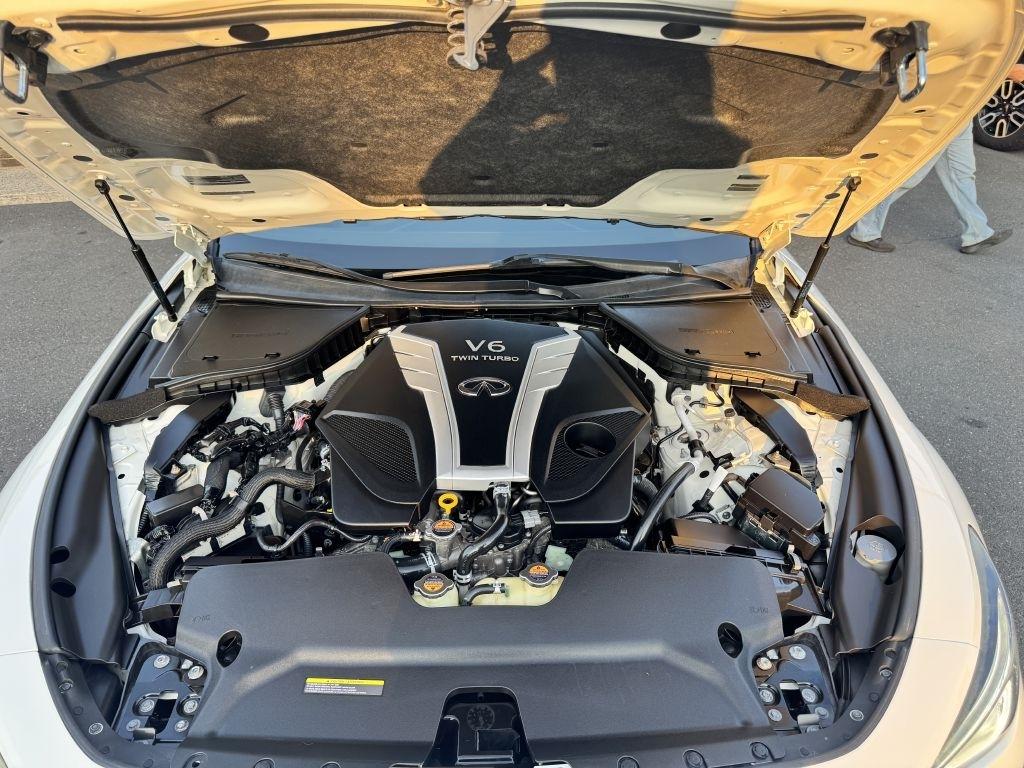 Infiniti Q60  2017