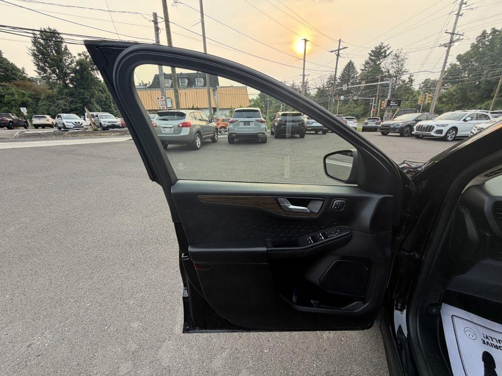 Ford Escape  2020