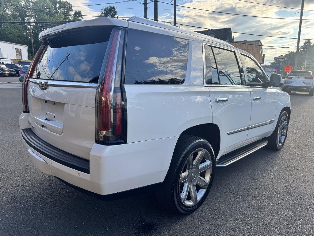 Cadillac Escalade  2016