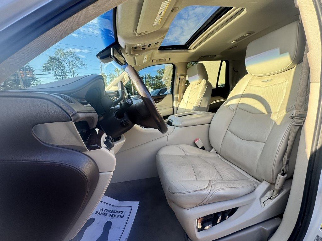 Cadillac Escalade  2016