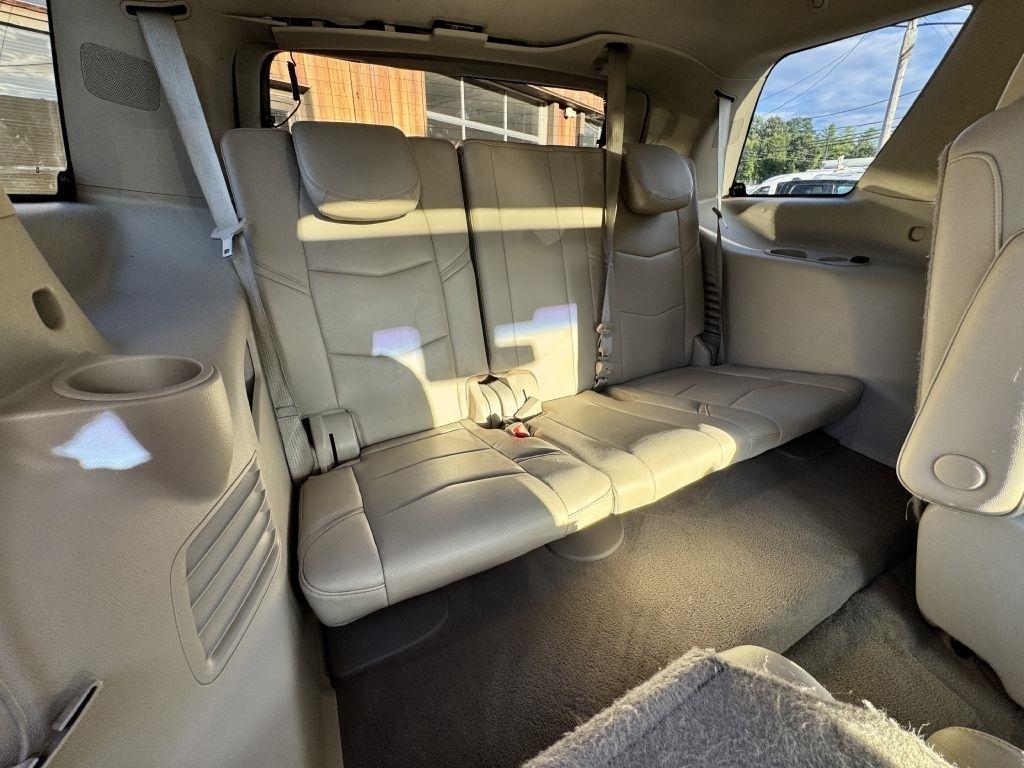 Cadillac Escalade  2016