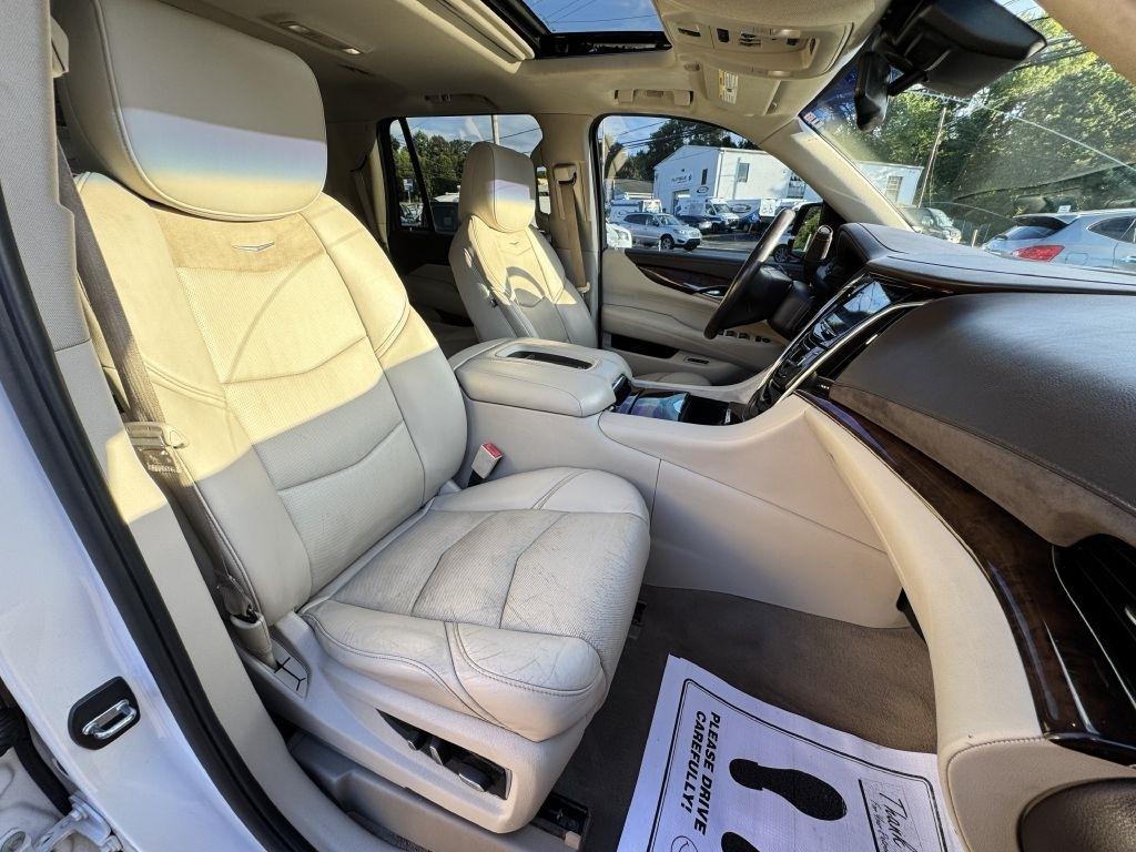 Cadillac Escalade  2016