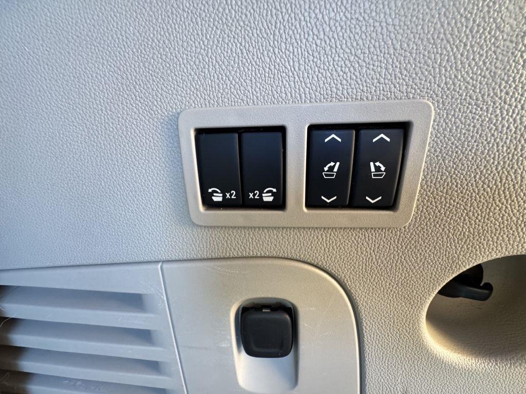 Cadillac Escalade  2016