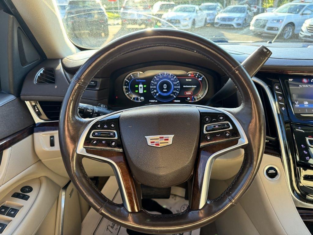 Cadillac Escalade  2016
