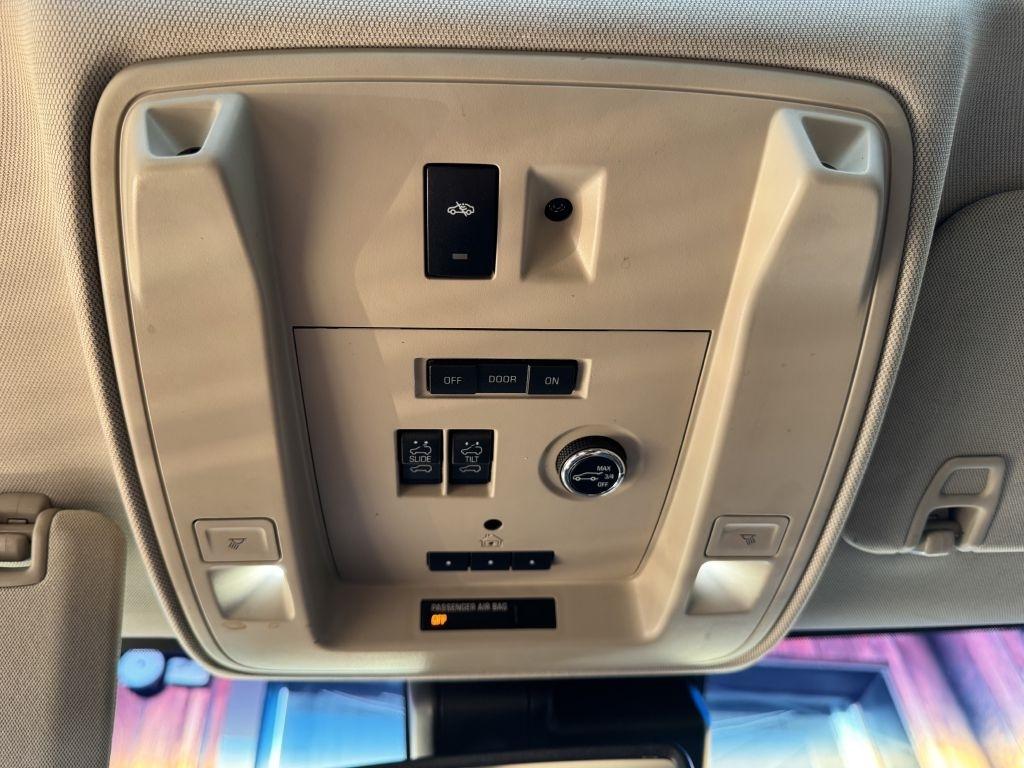 Cadillac Escalade  2016