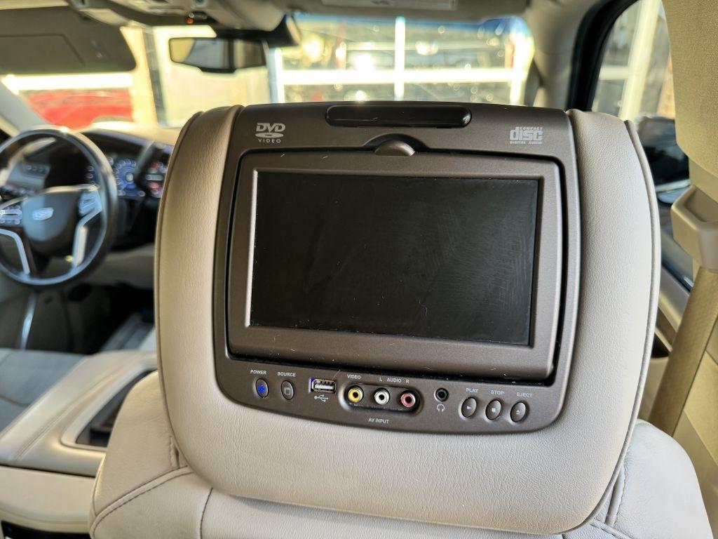 Cadillac Escalade  2016