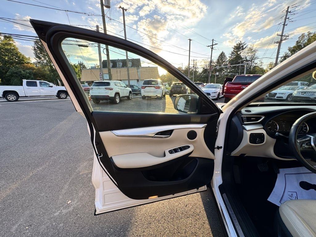 Infiniti QX50  2020