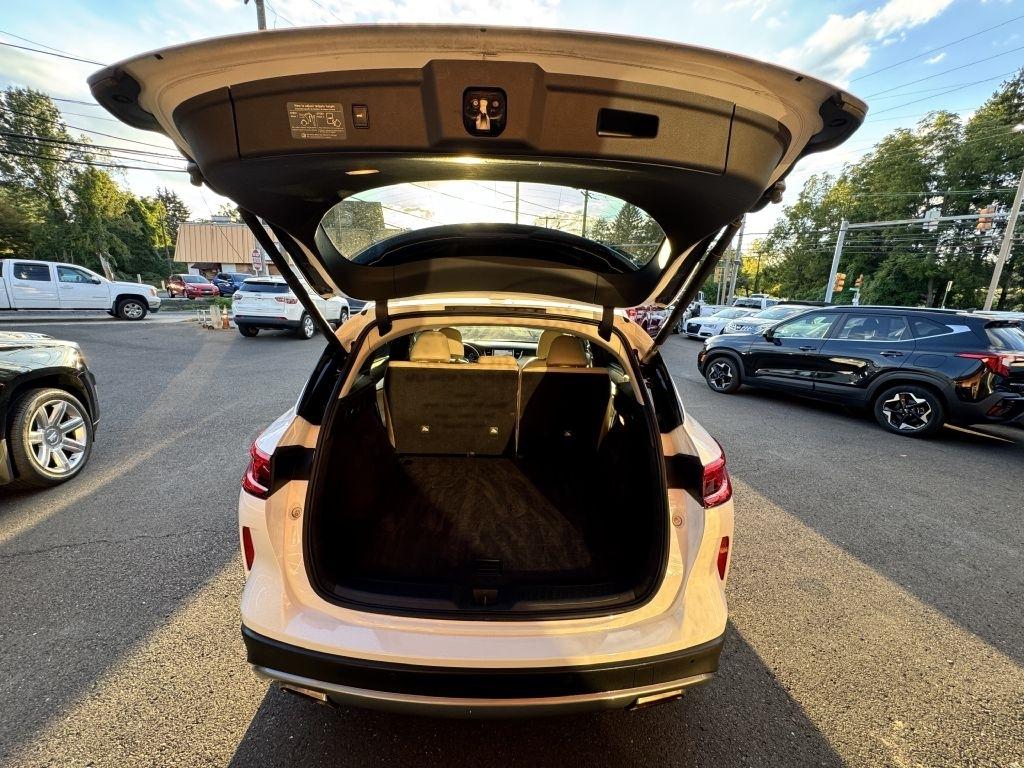 Infiniti QX50  2020