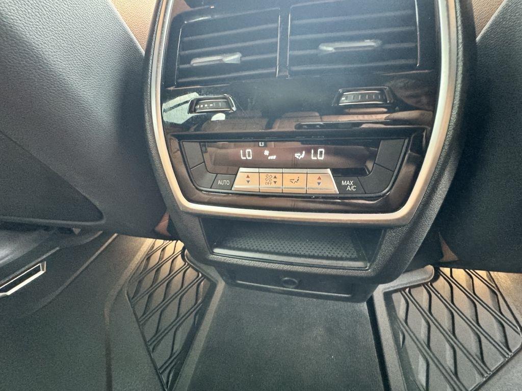 BMW X5  2019