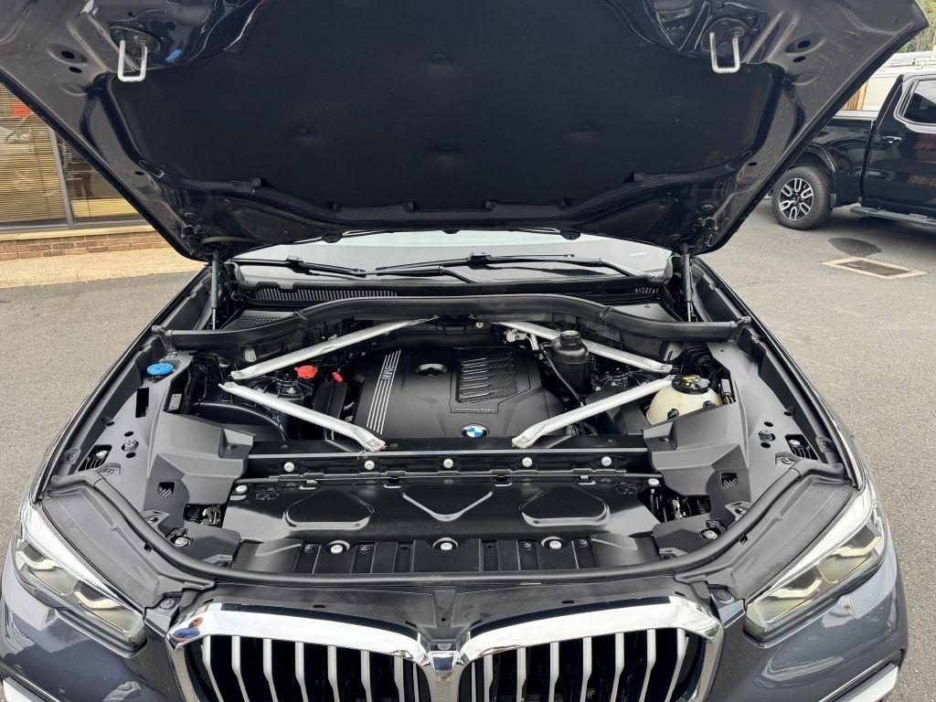 BMW X5  2019