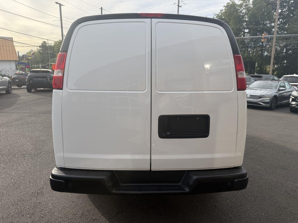 Chevrolet Express  2021