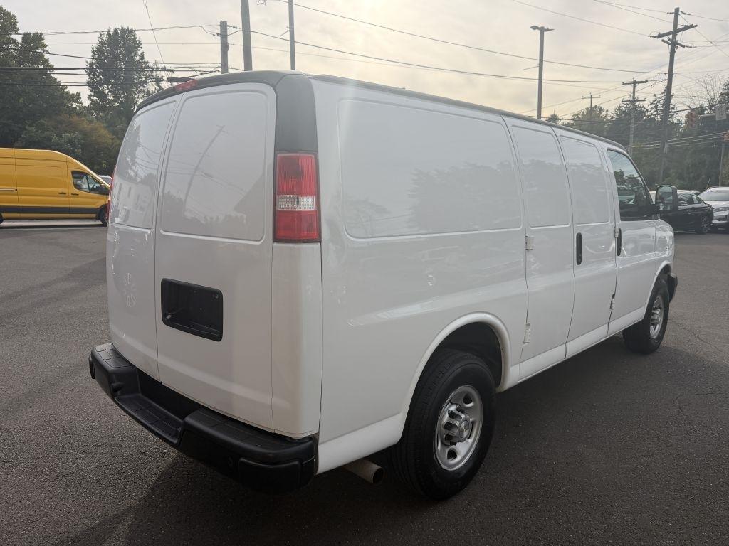 Chevrolet Express  2021