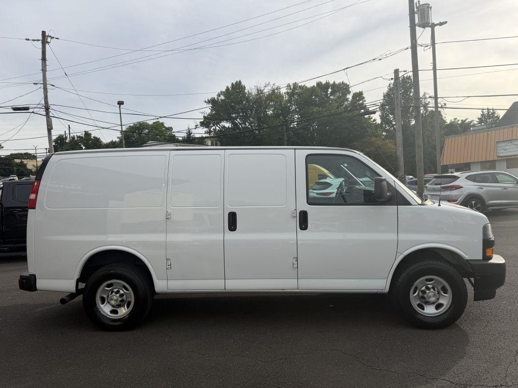 Chevrolet Express  2021