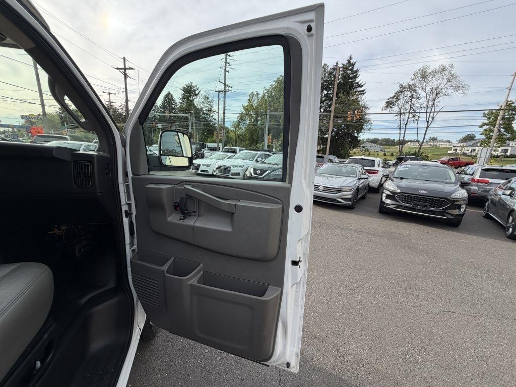 Chevrolet Express  2021